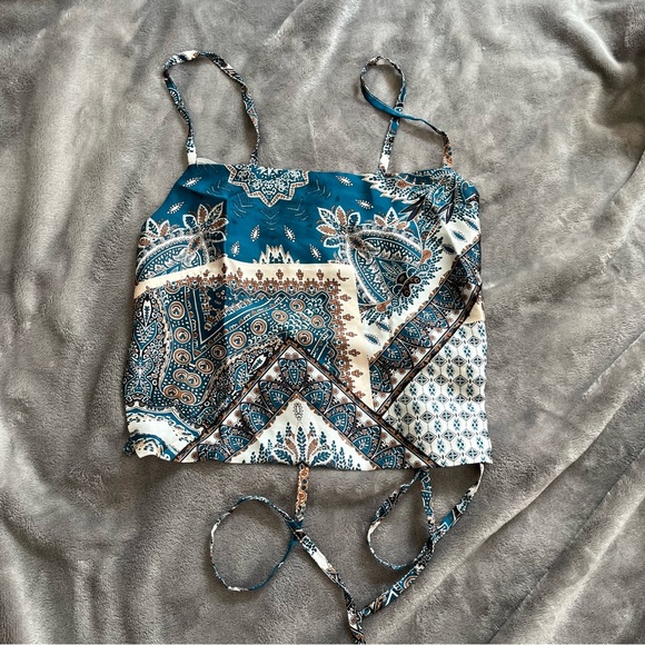 Shein teal Bandana print satin backless top size S - Picture 1 of 6